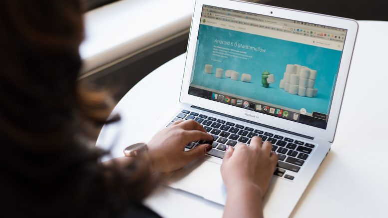Weboldal google keresőoptimalizálás, laptaop